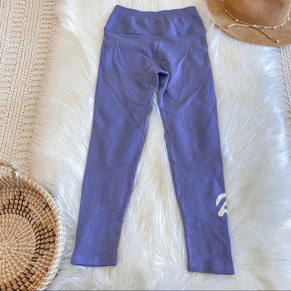 NUX Peloton Seamless Leggings Blue Purple Shapeshifter Compressive 7/8 High Rise - Picture 6 of 16